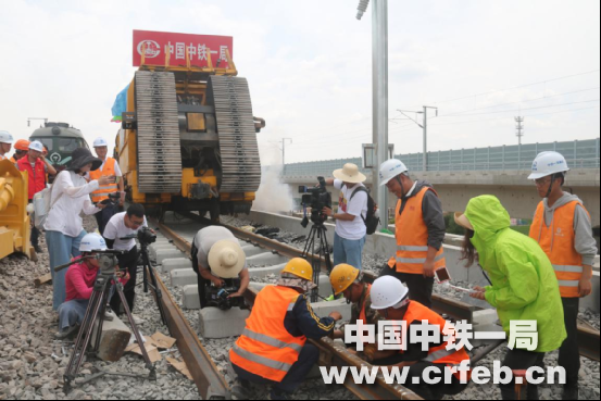 中国承建蒙内铁路纪实_蒙内铁路电气化_蒙内铁路速度